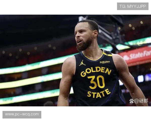 库里提前退场准备背靠背，勇士更衣室庆祝氛围轻松